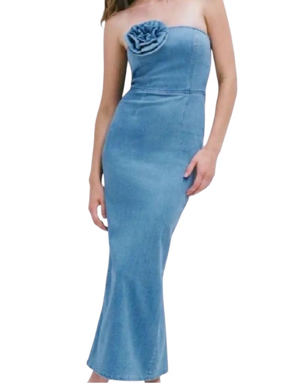 TORN BY RONNY KOBO STRAPLESS MIDI DENIM DRESS WITH ROSETTE SIZE M